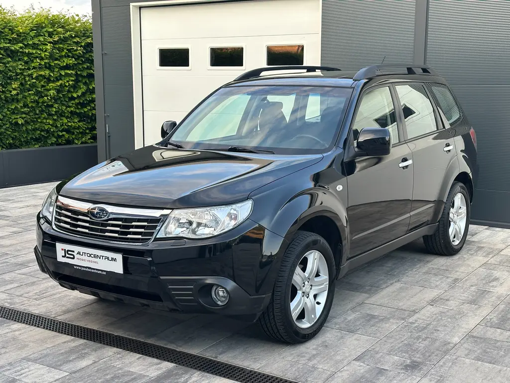 Subaru Forester 2.0i 150PS Comfort A/T 4x4